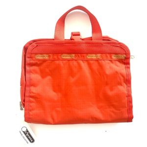 LeSportsac hanging cosmetic / toiletry case
